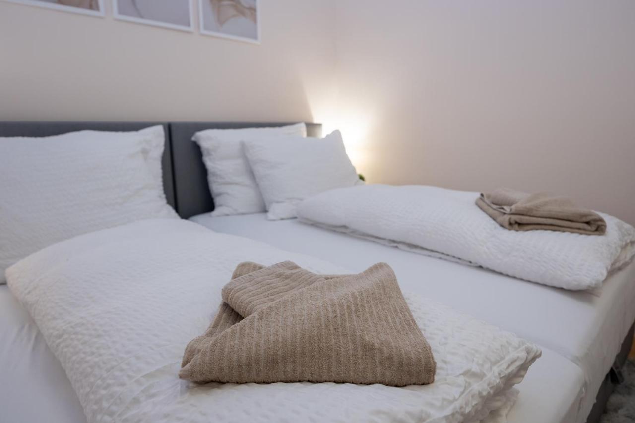 Charming Apartment Near Prater Wien Exteriör bild